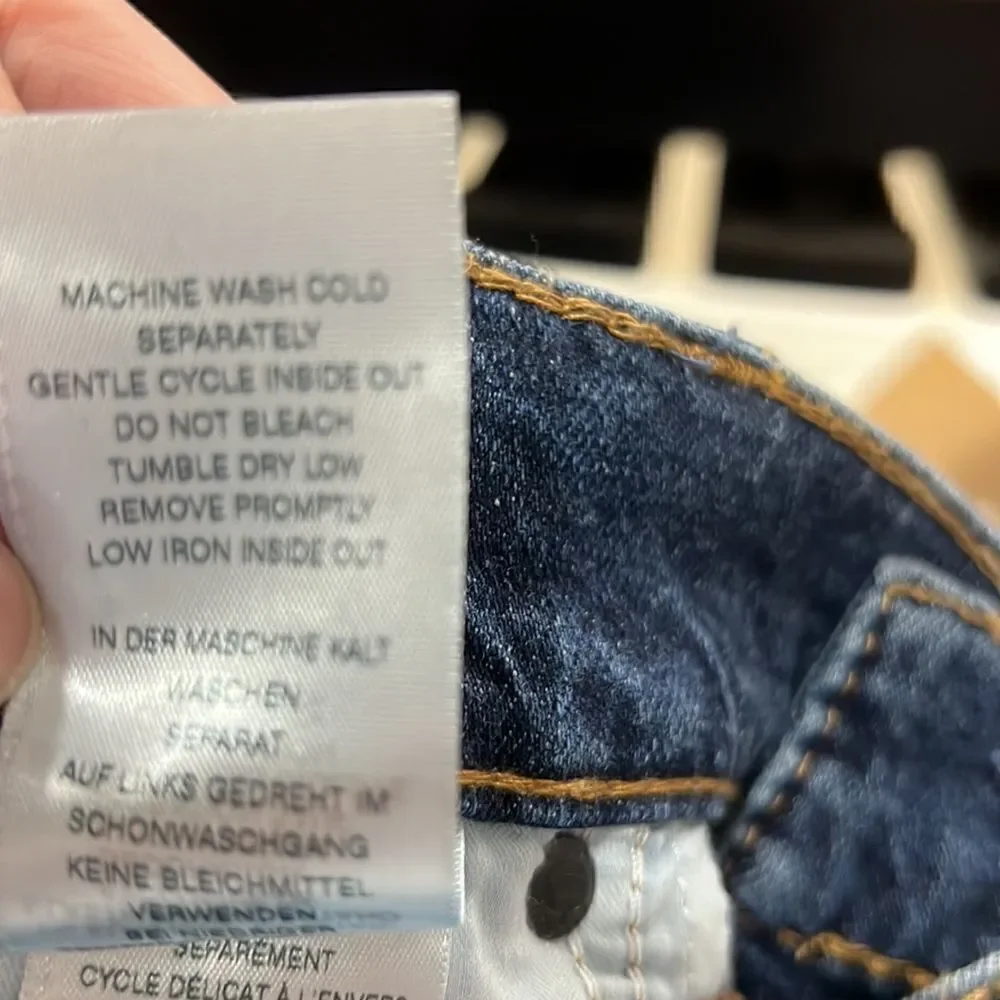 True Religion Genius Relaxed Slim Vintage Denim Jeans Big T No Flap. Brand New!